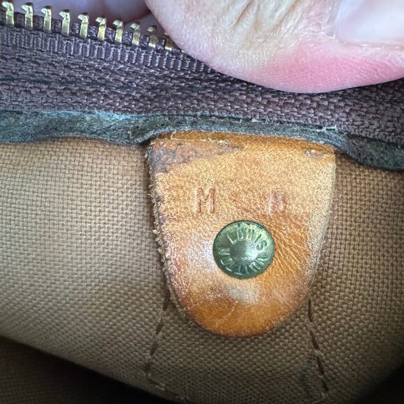LOUIS VUITTON Vintage Monogram Speedy 30 Boston Bag - Picture 12 of 13